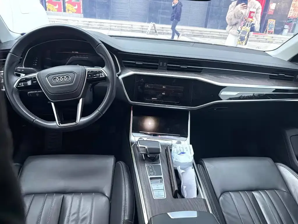 Audi A6L 2024 из CN, фото 6