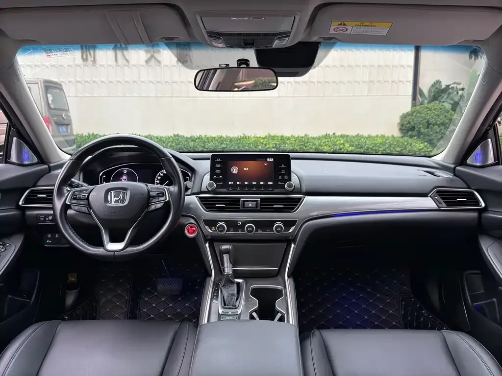 Honda Accord — фото 2