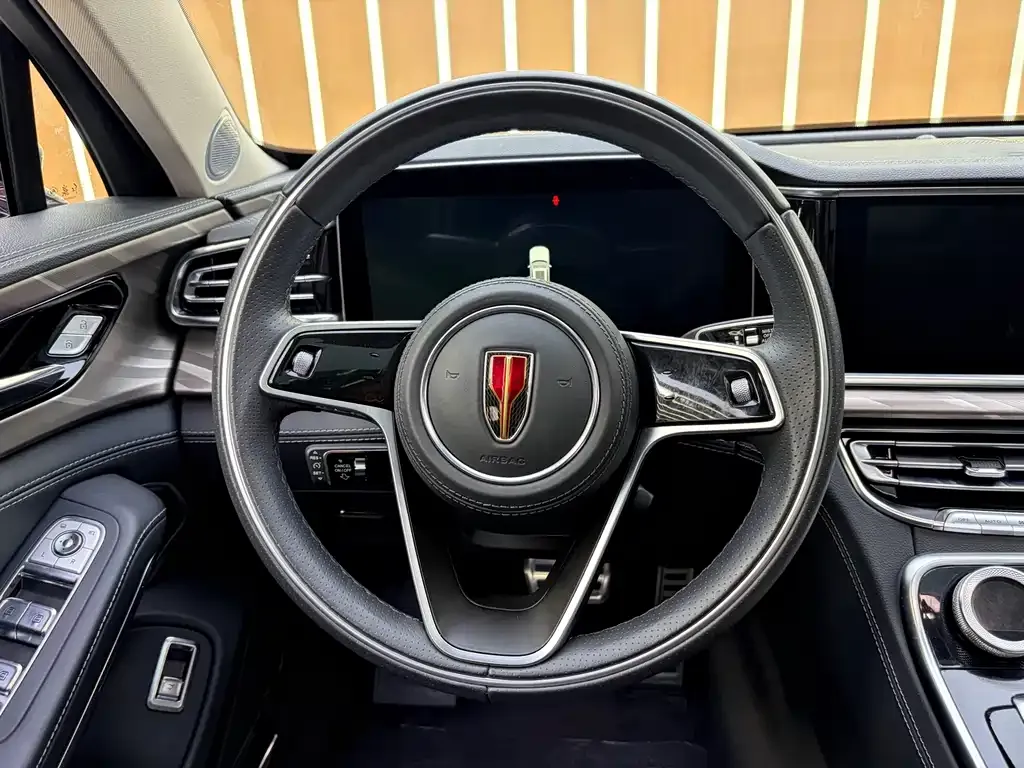 Hongqi H9 — фото 8