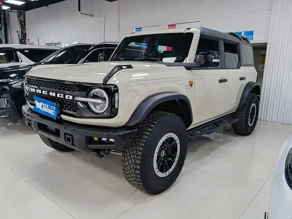 Ford Bronco 2024 из CN, фото 1