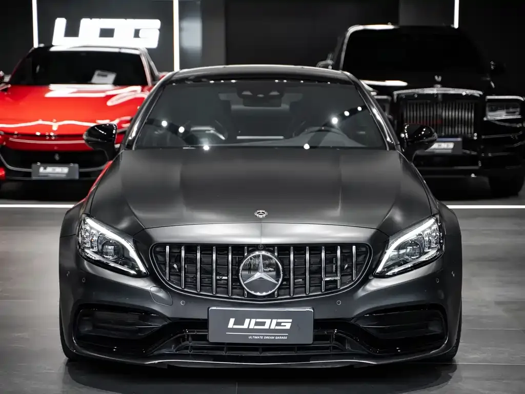 Mercedes-Benz C-Class AMG — фото 6