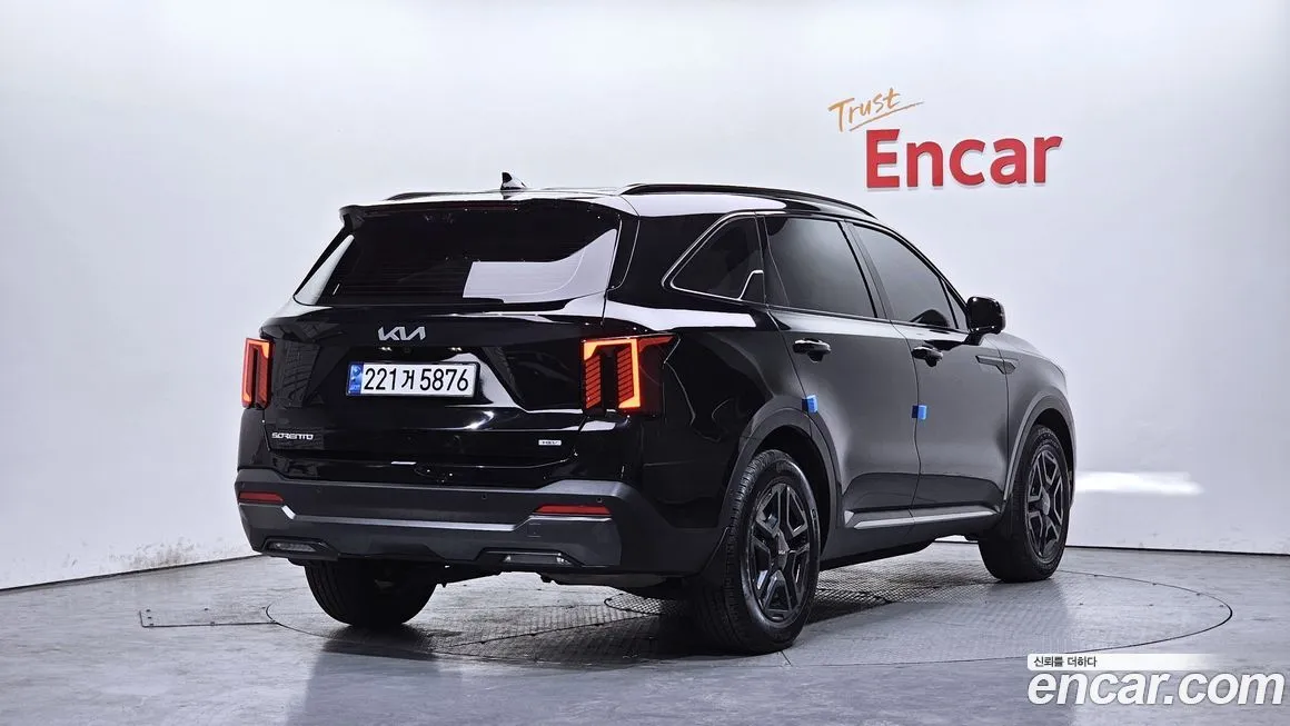 Kia Sorento — фото 4