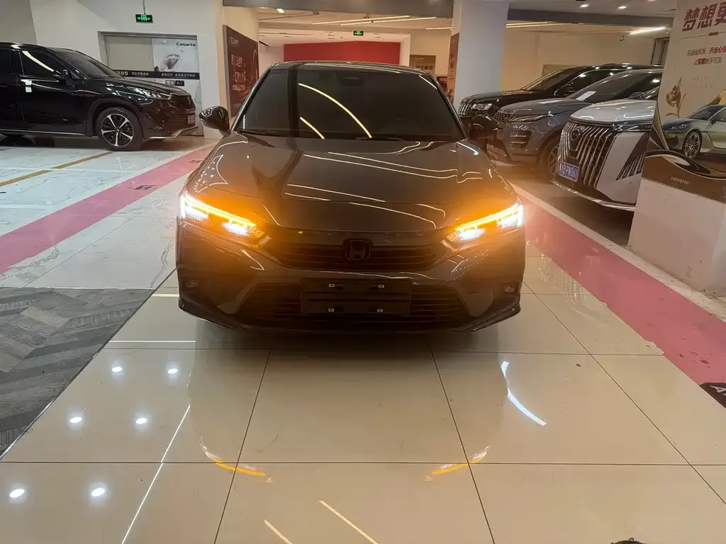 Honda Civic — фото 9