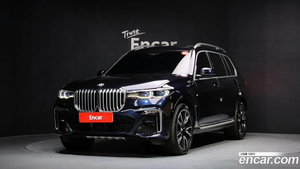 BMW X7 — фото 1