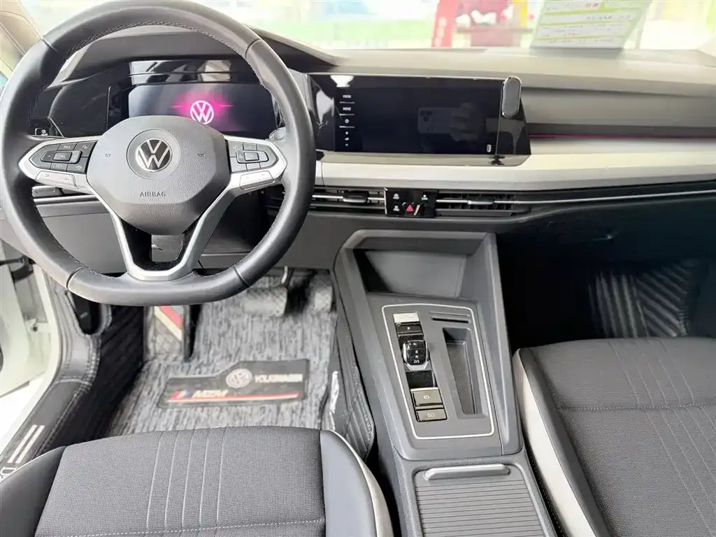 Volkswagen Golf 2021 из CN, фото 10