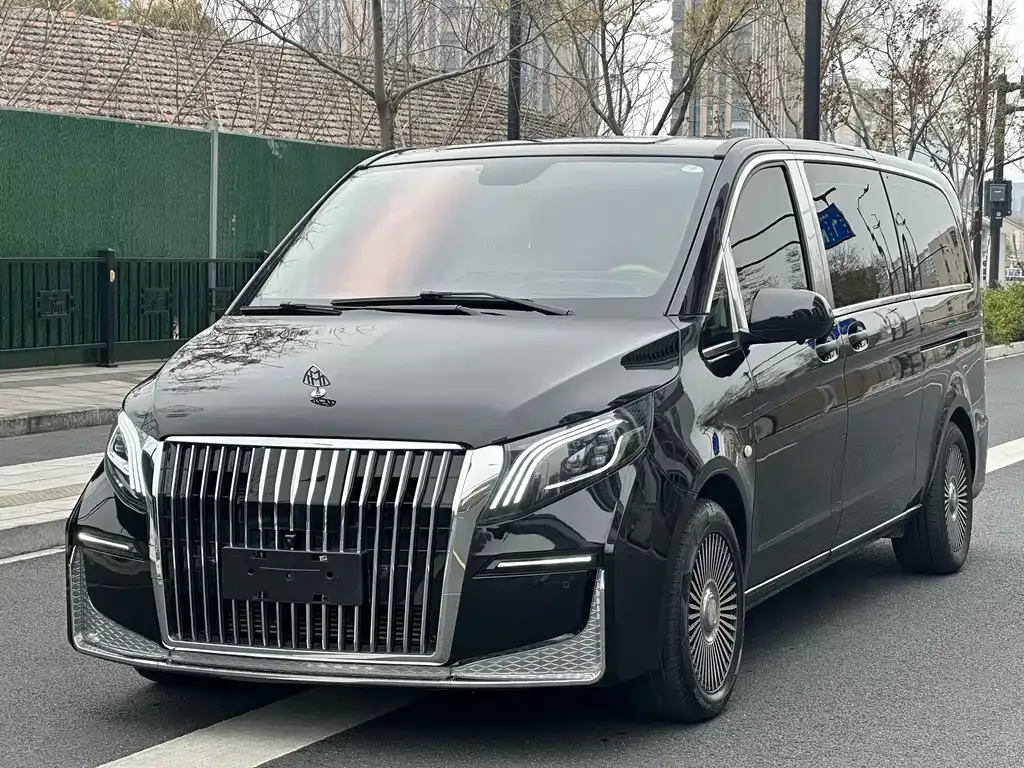 Mercedes-Benz Vito — фото 1