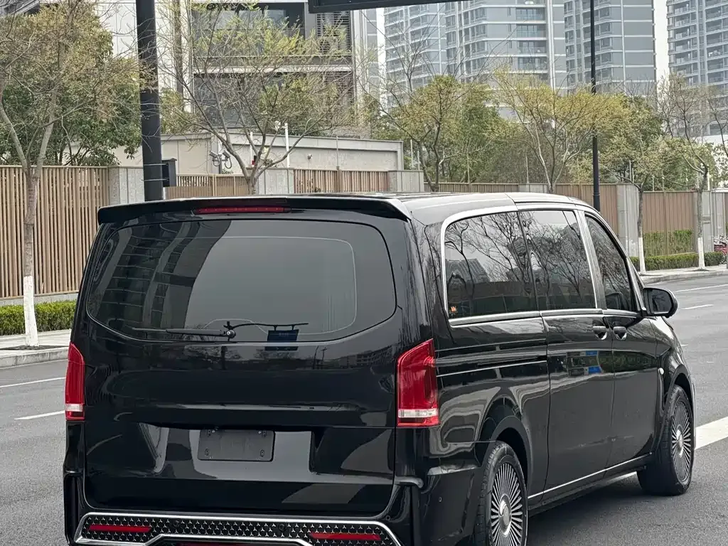 Mercedes-Benz Vito — фото 10
