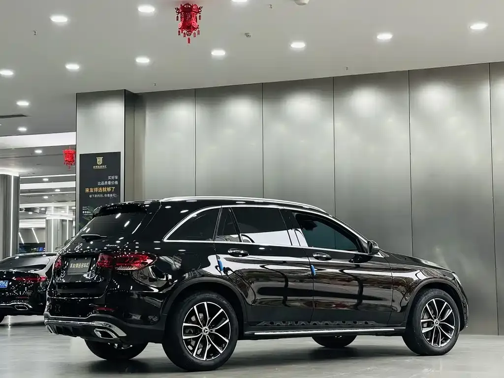 Mercedes-Benz GLC — фото 7