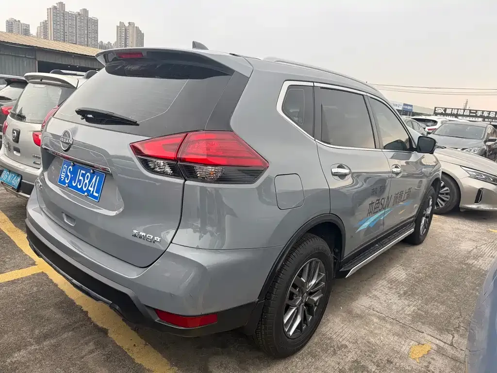 Nissan X-Trail 2025 из CN, фото 9