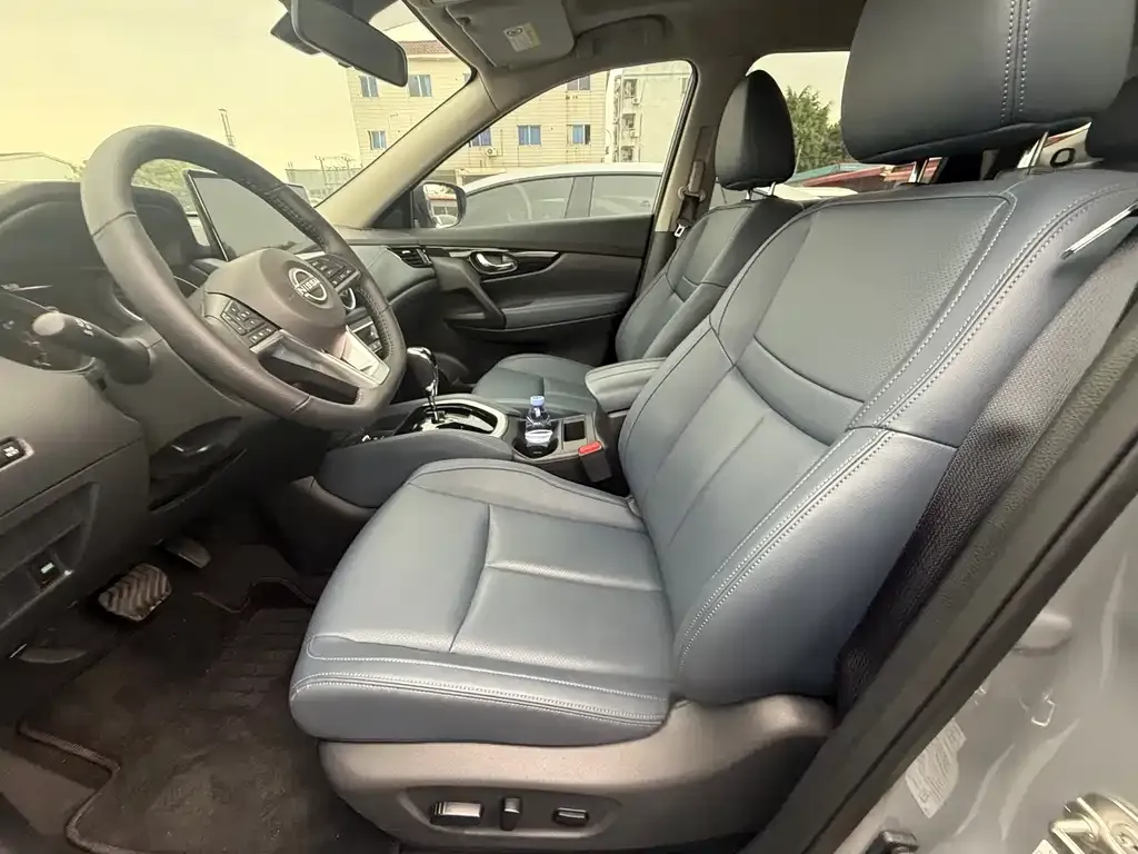 Nissan X-Trail 2025 из CN, фото 5