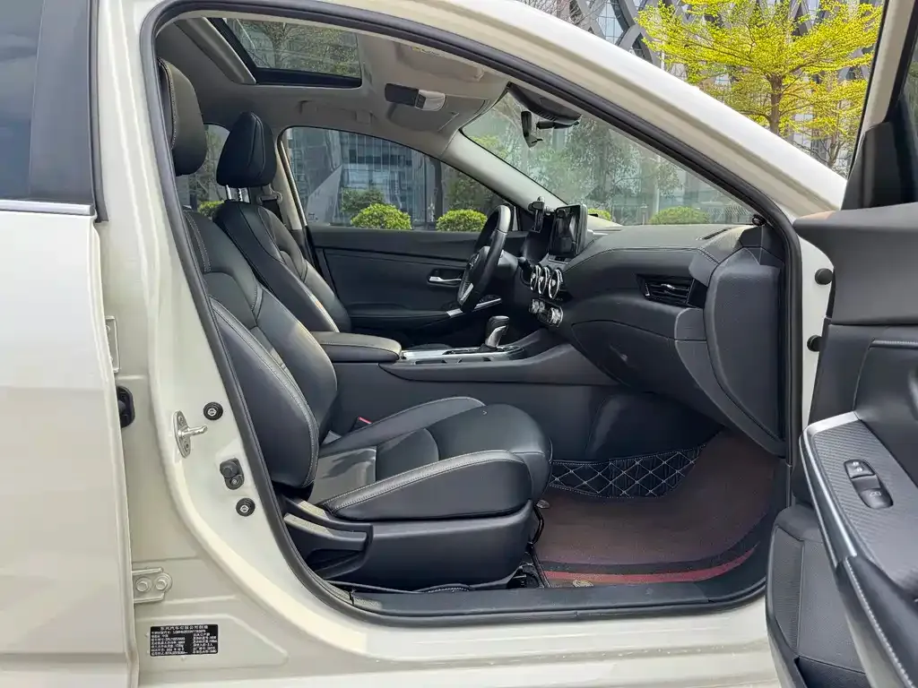 Nissan Sylphy 2023 из CN, фото 3