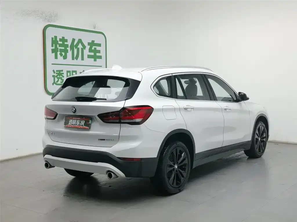 BMW X1 2021 из CN, фото 6