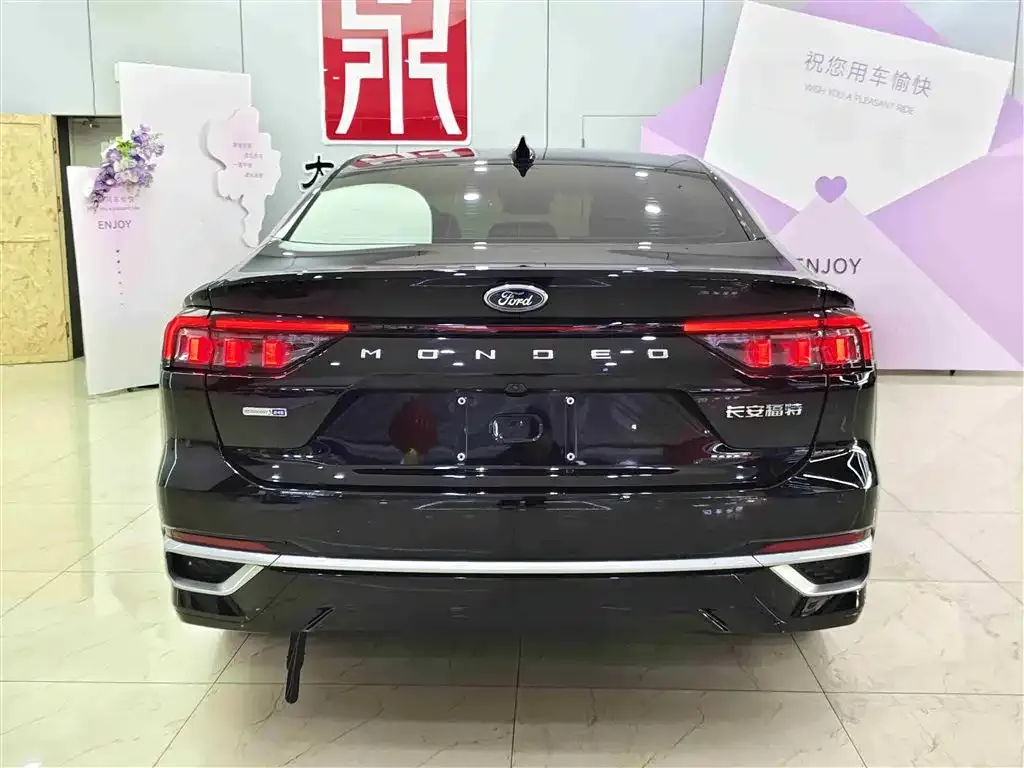 Ford Mondeo 2023 из CN, фото 8