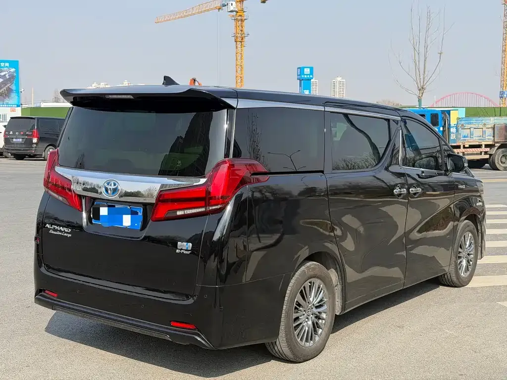 Toyota Alphard 2021 из CN, фото 2
