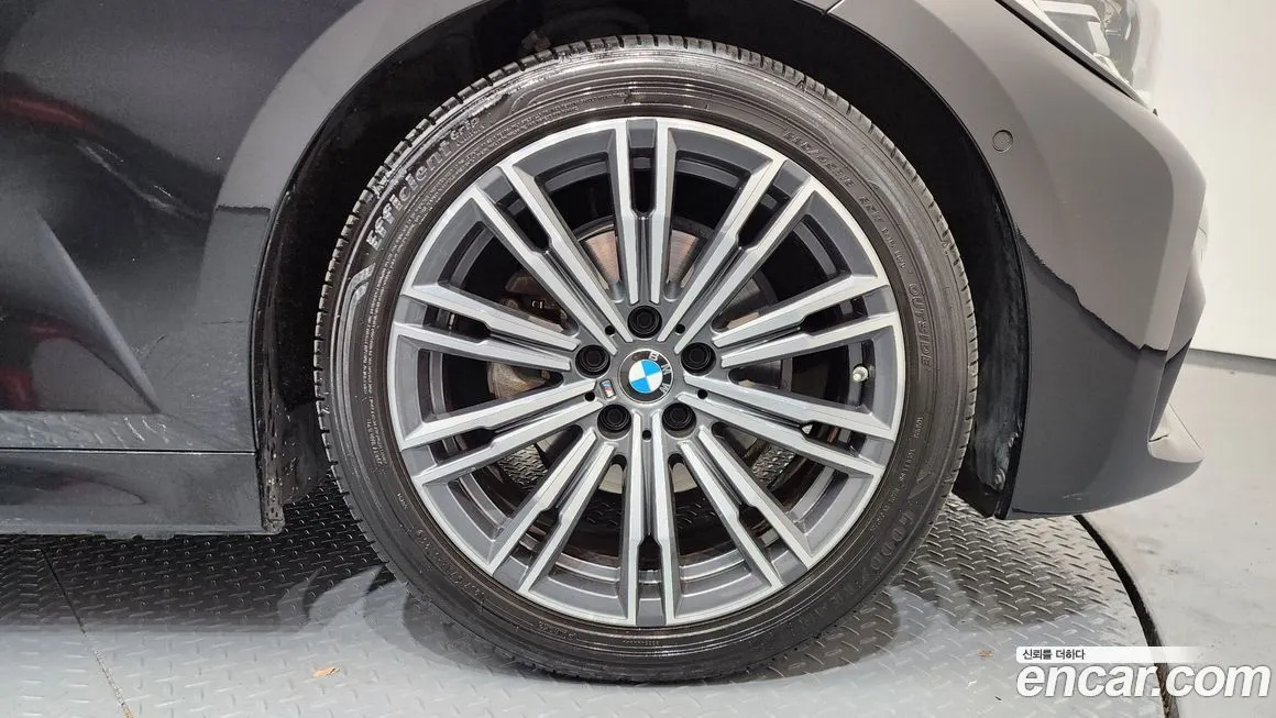 BMW 3-Series — фото 10