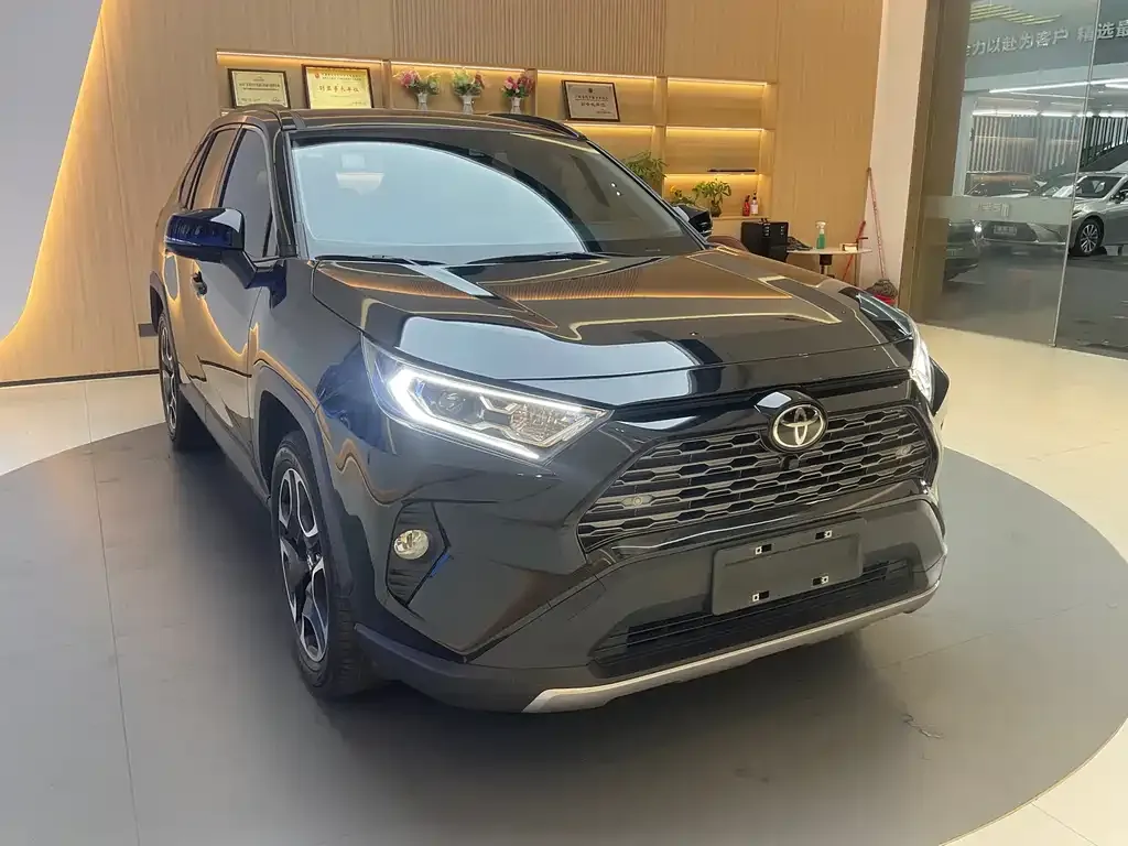 Toyota RAV4 2021 из CN, фото 7