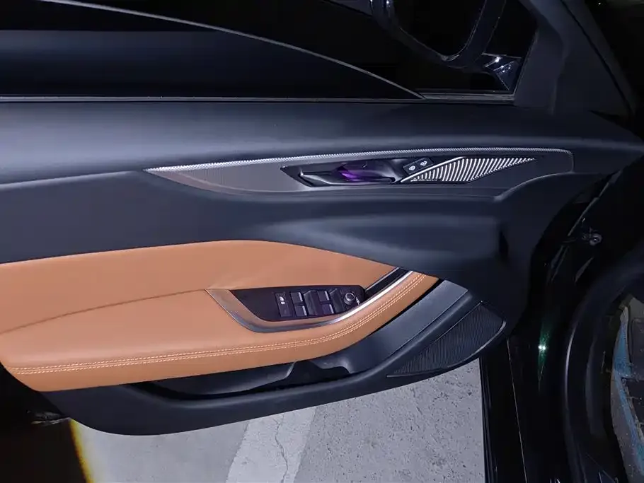 Jaguar XEL 2025 из CN, фото 4