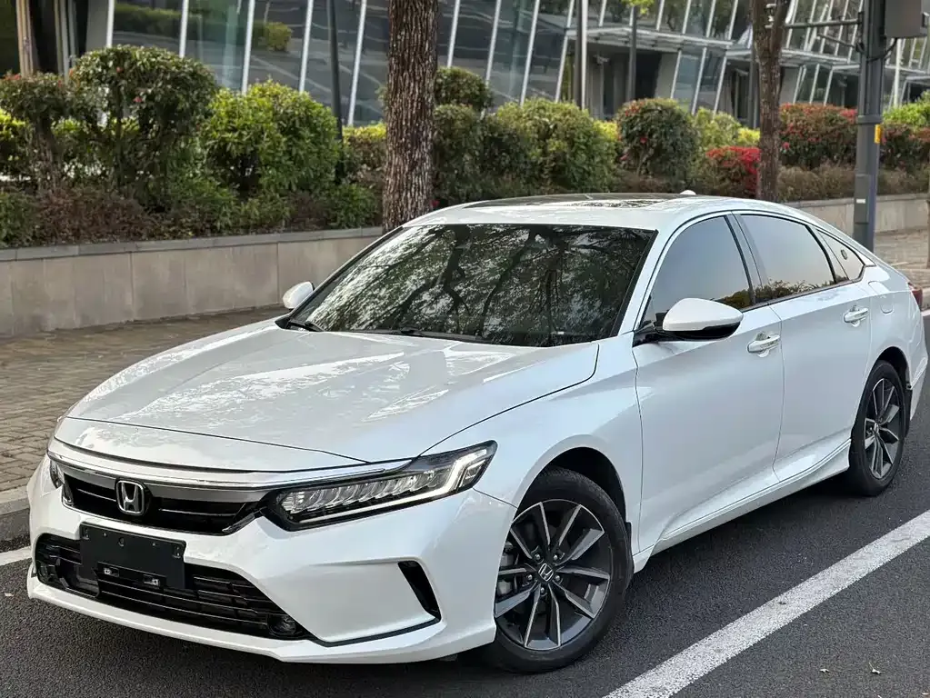 Honda Inspire — фото 1