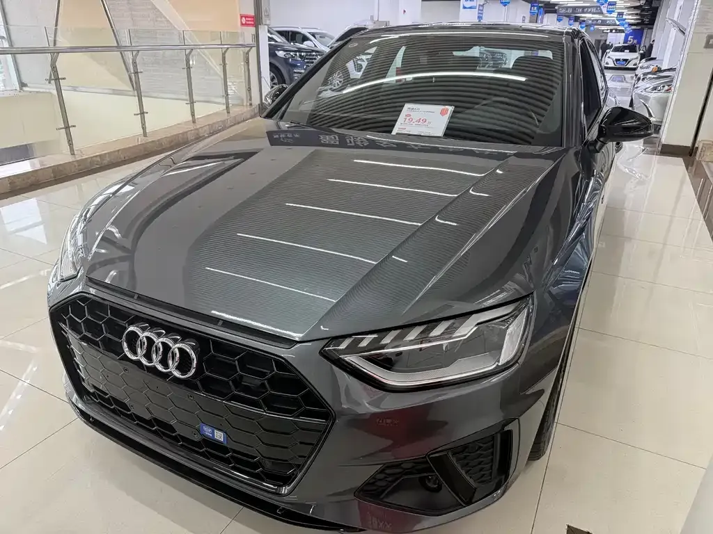 Audi A4L 2024 из CN, фото 1