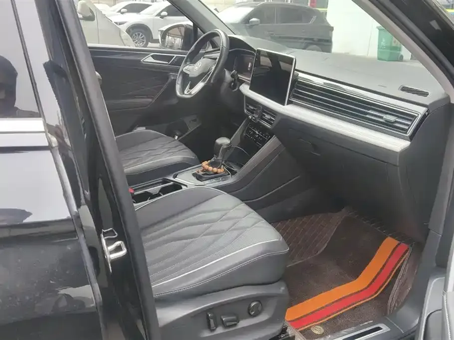 Volkswagen Tiguan L 2022 из CN, фото 9