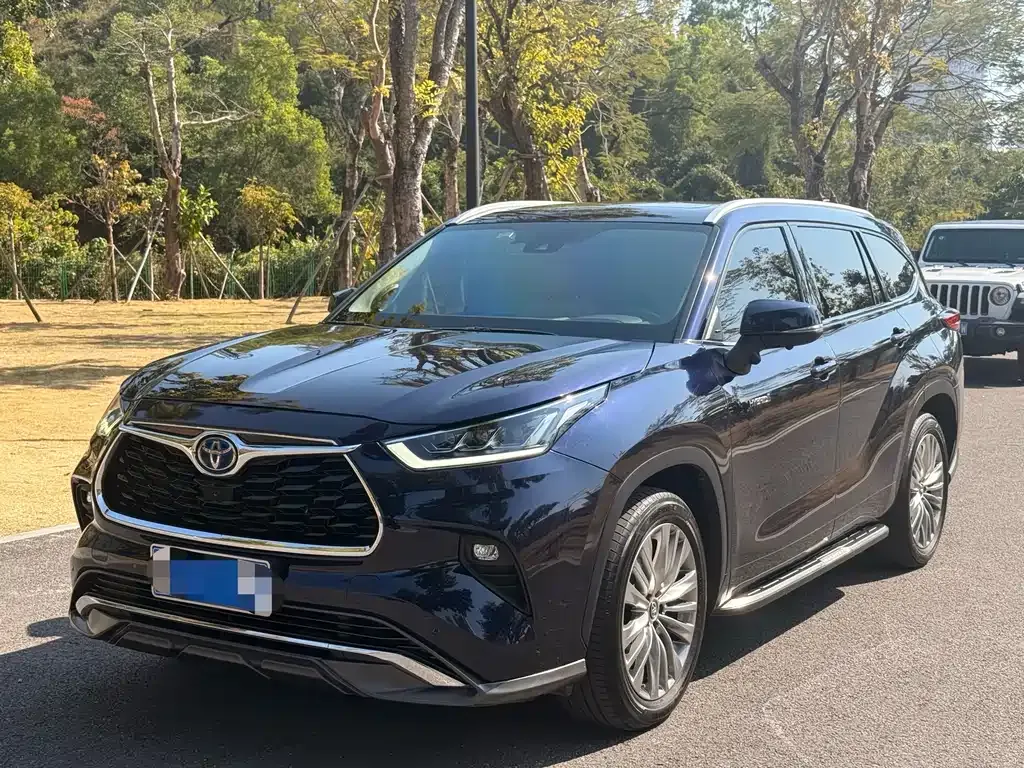 Toyota Highlander 2021 из CN, фото 1