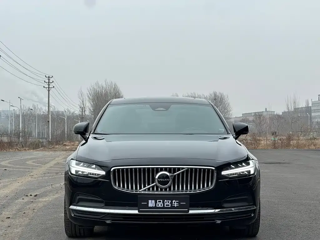 Volvo S90 2024 из CN, фото 2