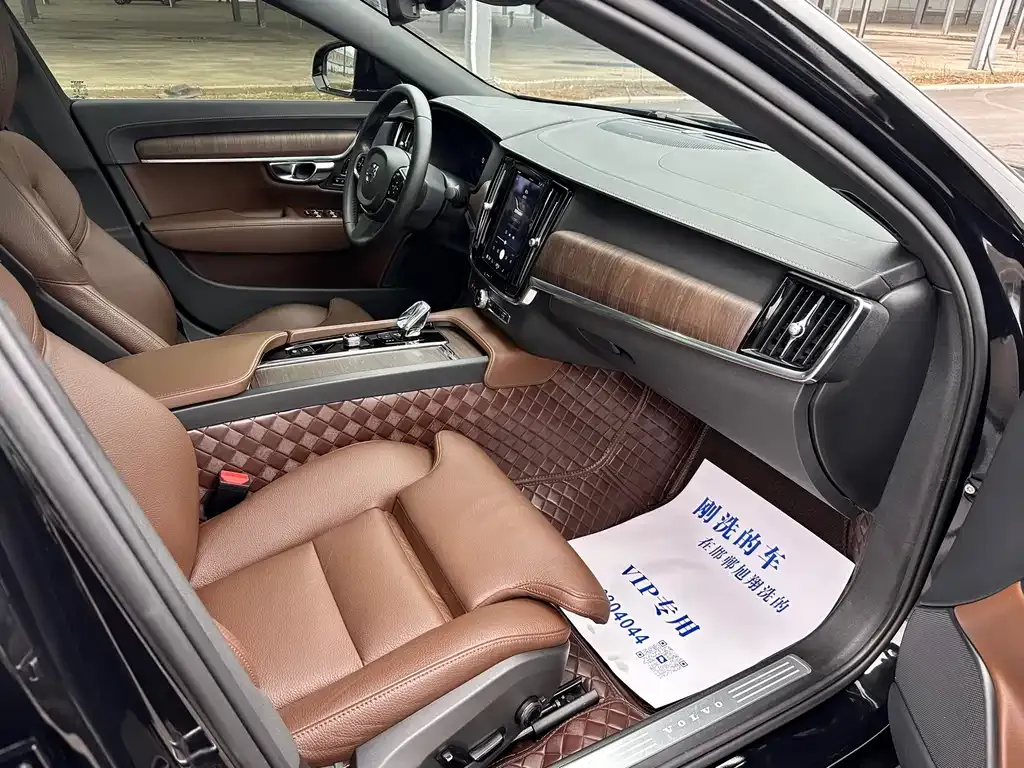 Volvo S90 2024 из CN, фото 10
