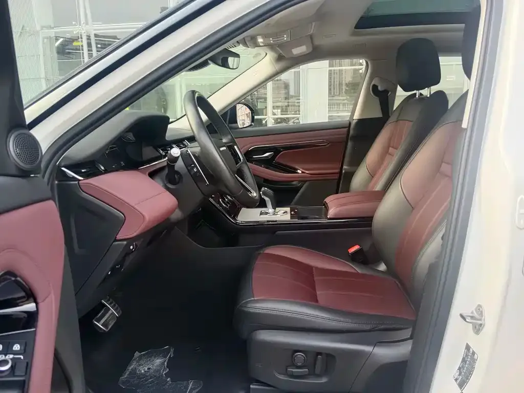 Land Rover Evoque PHEV 2022 из CN, фото 10
