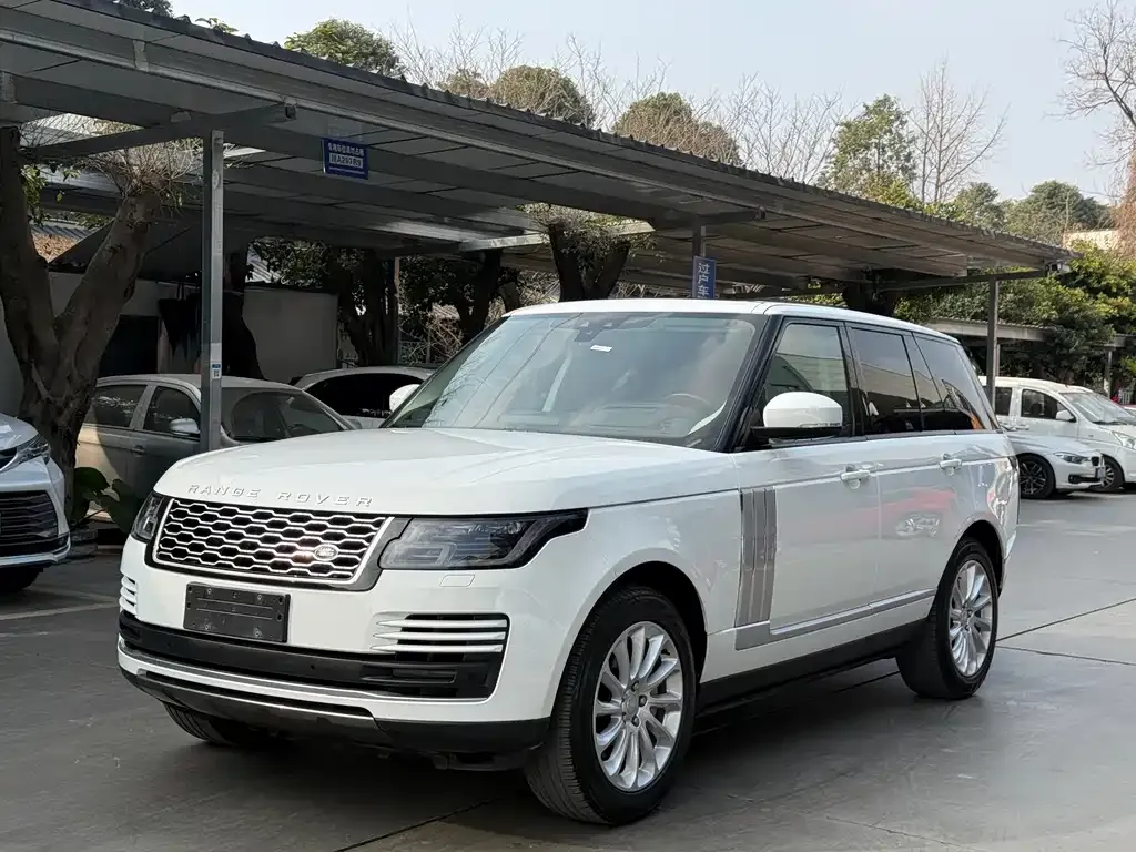 Land Rover Range Rover — фото 1