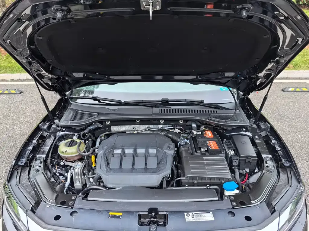 Volkswagen Passat — фото 6