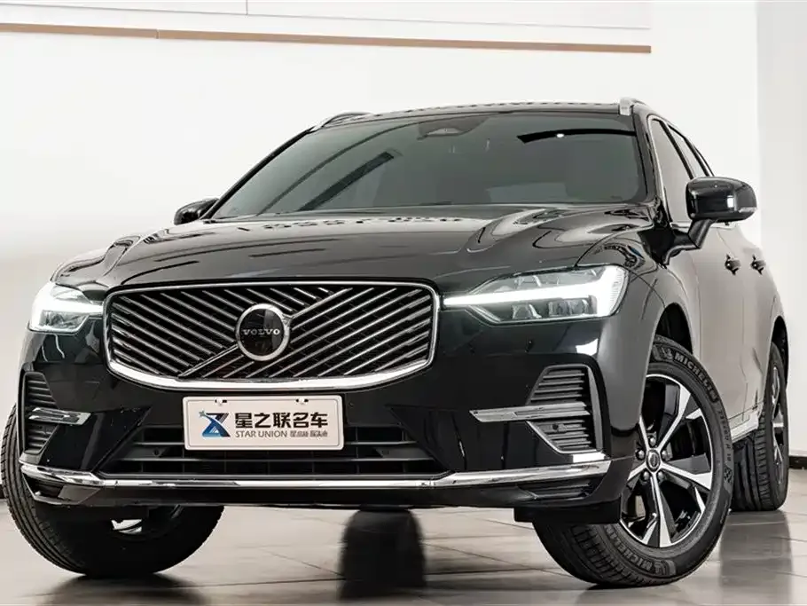 Volvo XC60 — фото 4