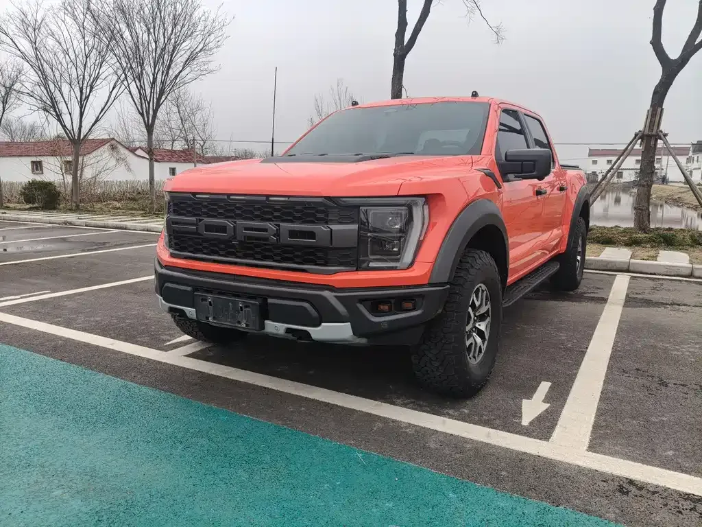 Ford F-150 Raptor