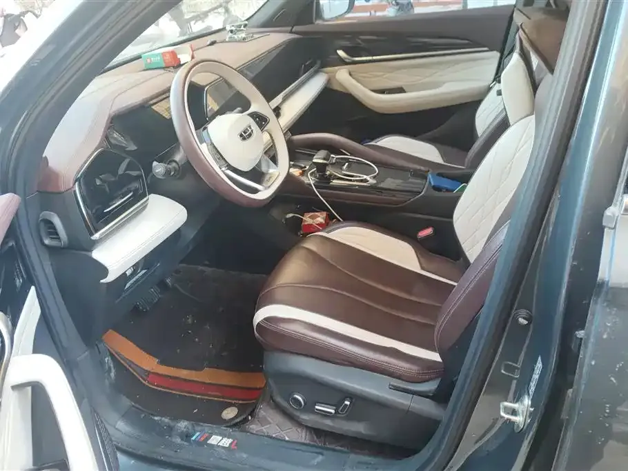 Geely Xingyue L 2023 из CN, фото 2