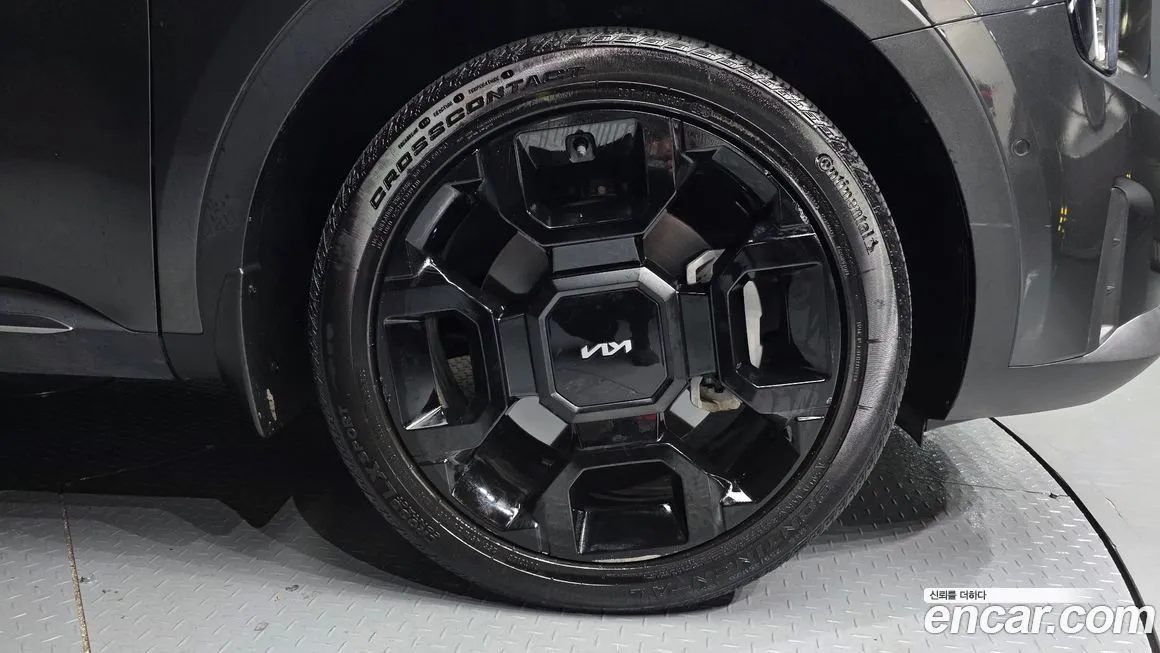 Kia Sorento — фото 10