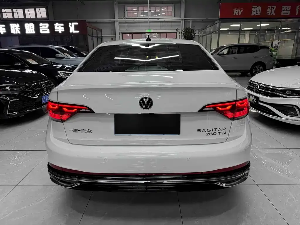 Volkswagen Sagitar 2022 из CN, фото 2