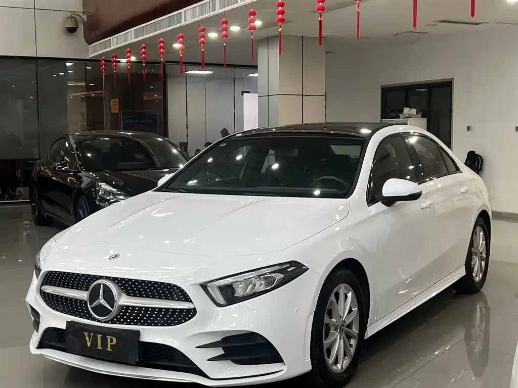 Mercedes-Benz A-Class — фото 1