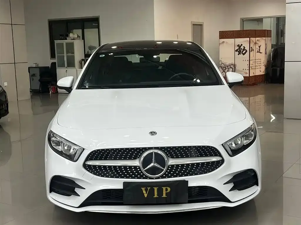 Mercedes-Benz A-Class — фото 8