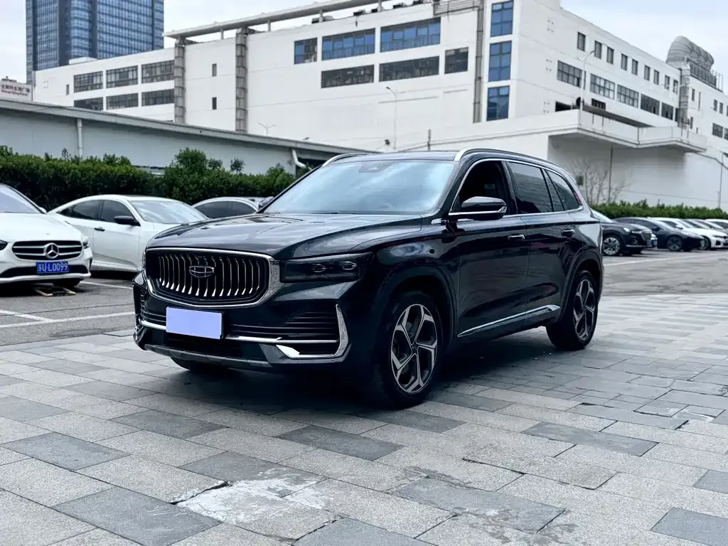 Geely Xingyue L — фото 1