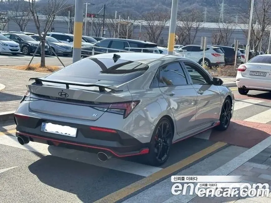 Hyundai AVANTE — фото 4