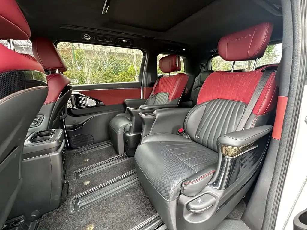 GAC Motor Trumpchi M8 — фото 6