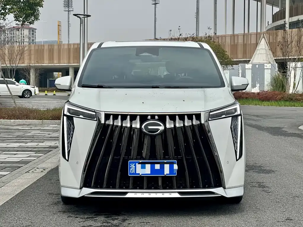 GAC Motor Trumpchi M8 — фото 8
