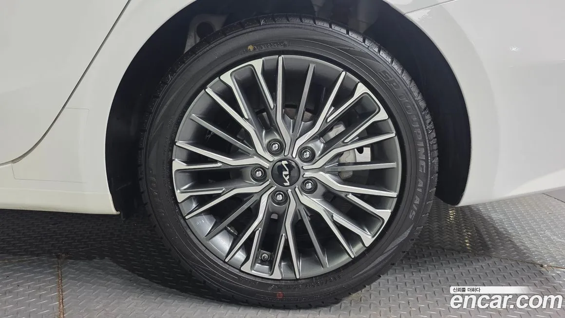 Kia K3 2023 из KR, фото 7