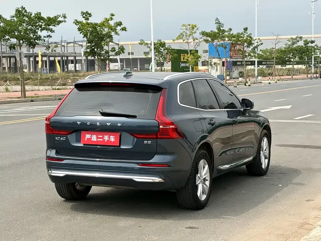 Volvo XC60 2021 из CN, фото 7