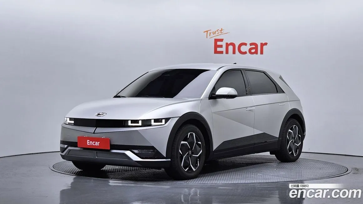 Hyundai Ioniq5 — фото 1