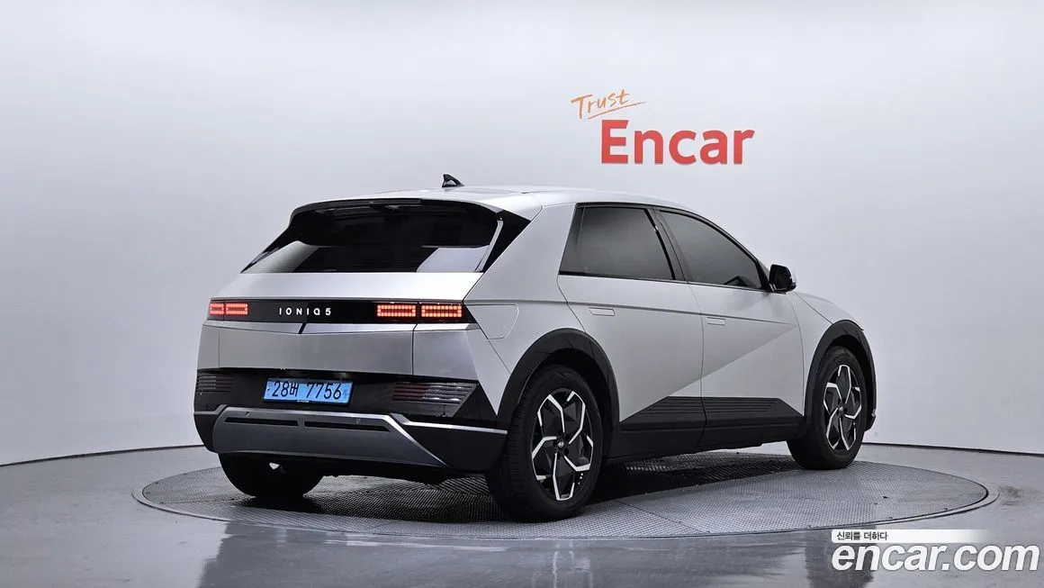Hyundai Ioniq5 — фото 7
