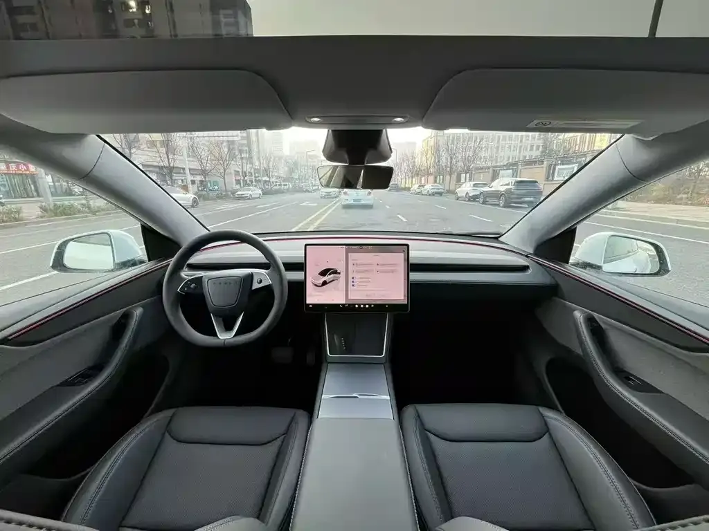 Tesla Model Y 2025 из CN, фото 5