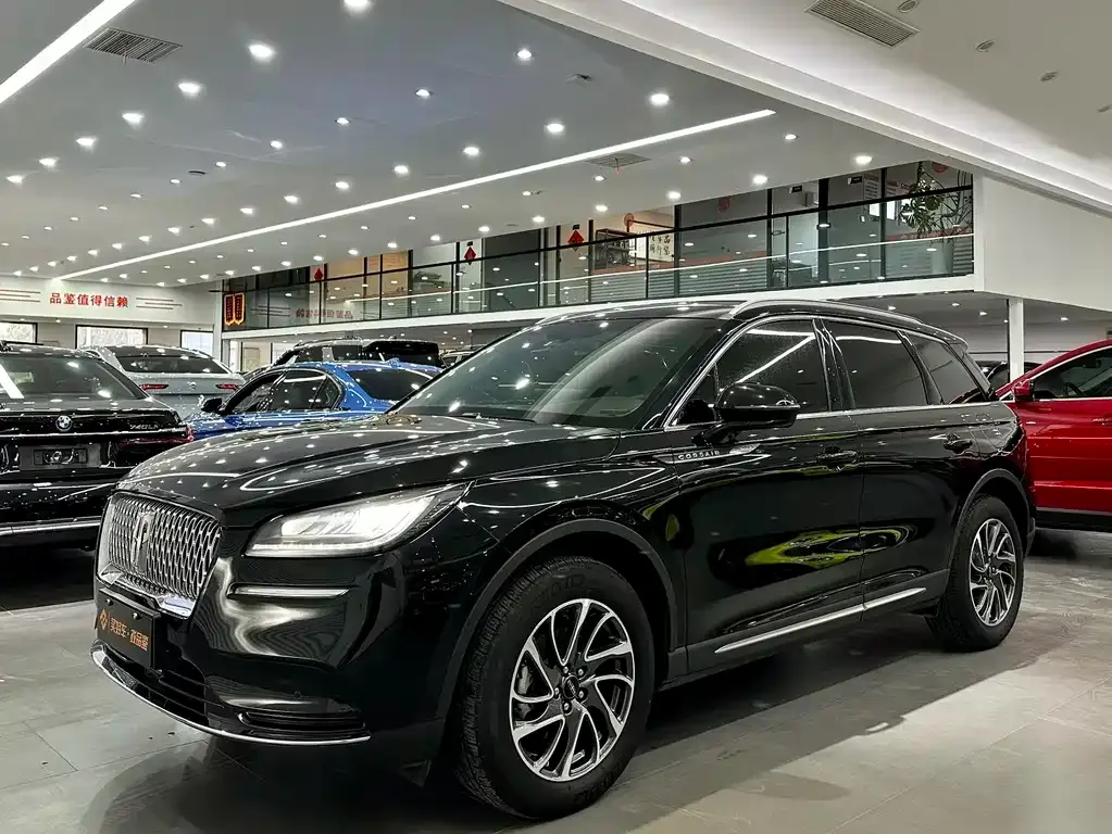 Lincoln Corsair 2022 из CN, фото 1
