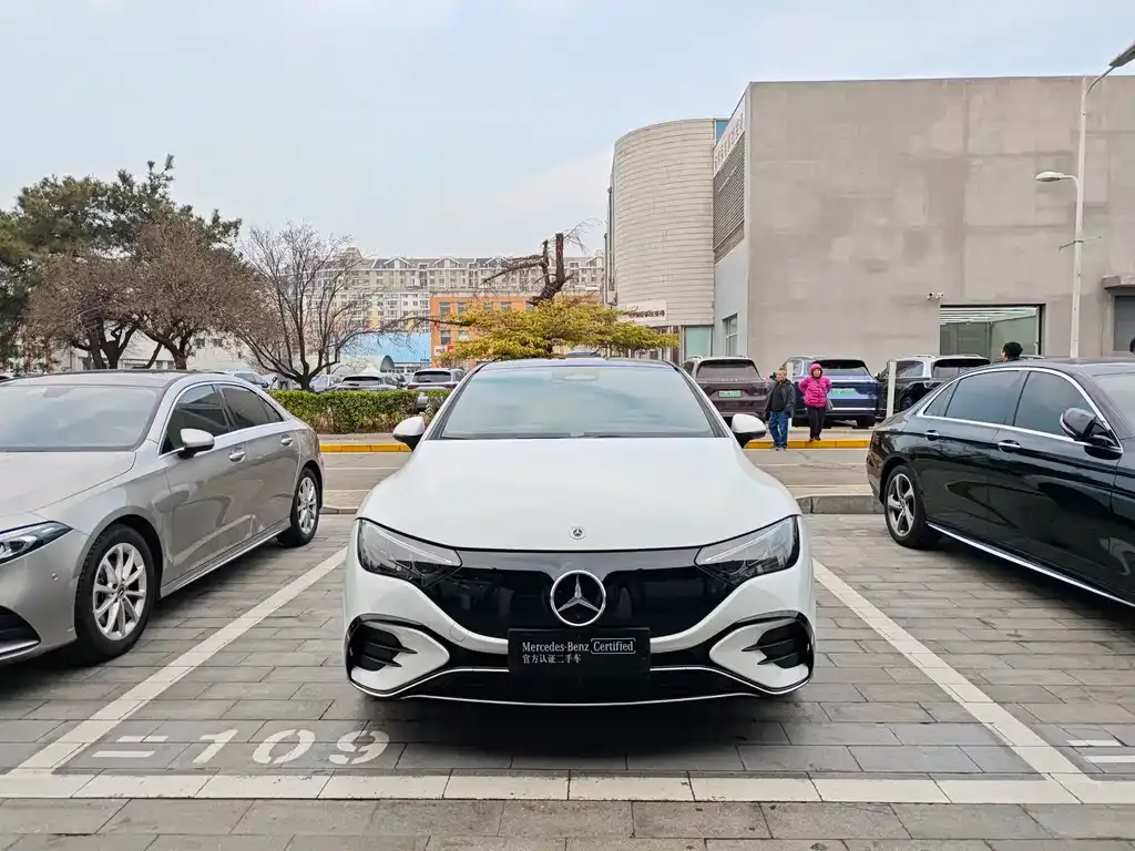 Mercedes-Benz EQE 2023 из CN, фото 7