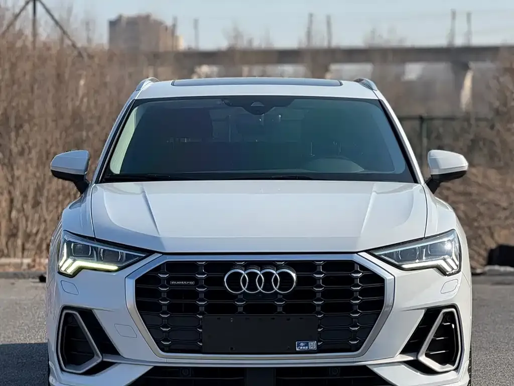 Audi Q3 2021 из CN, фото 9