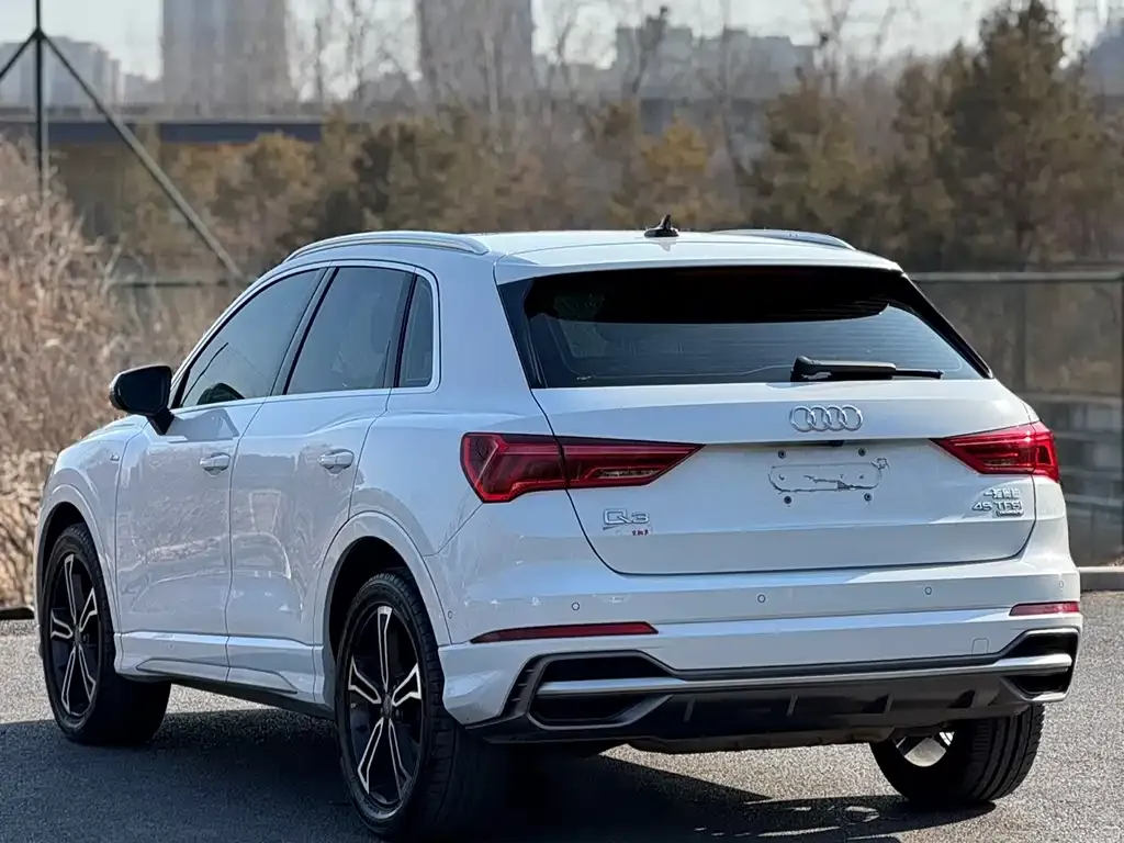 Audi Q3 2021 из CN, фото 8